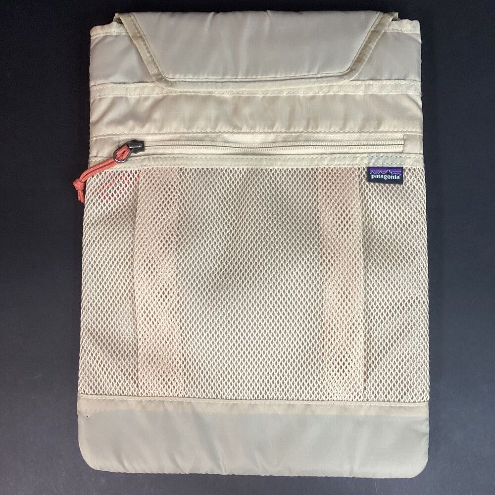 Patagonia Tablet Netbook Case - Carry/Storage - Tan/Beige - Padded